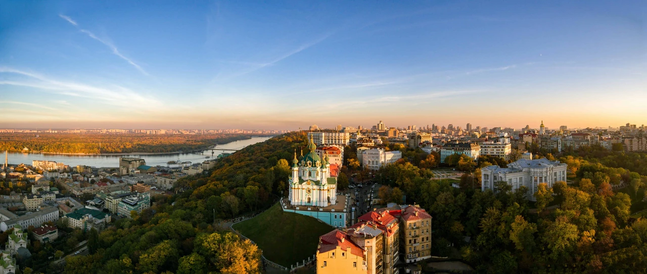 Куди піти в Києві: повний гід найкращими місцями 2026